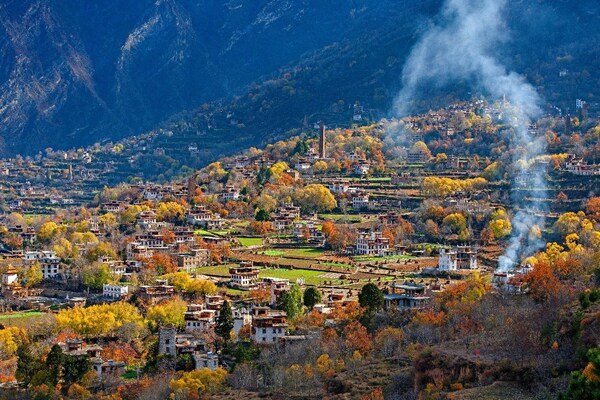 Jikayi Village, Garzê Prefecture, Sichuan Province, China: The